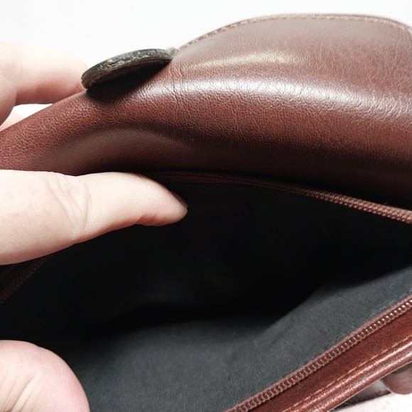 Carriage Club Purse - Picture 8 of 11